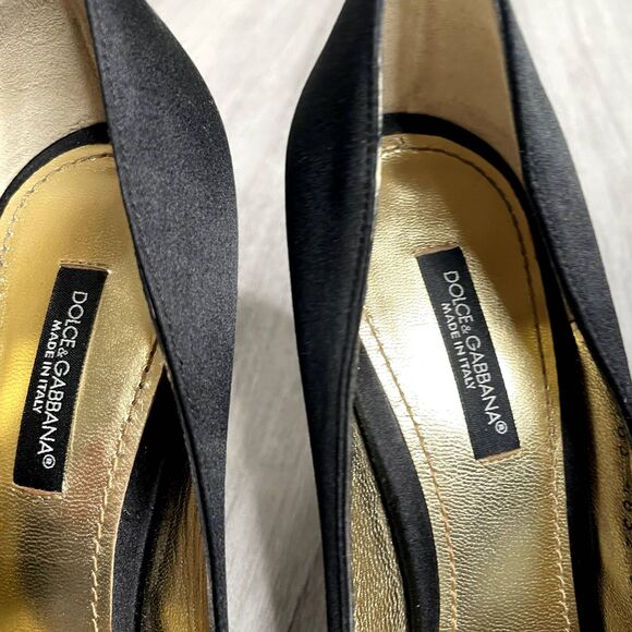 Dolce Gabbana Crystal Satin Pumps - Picture 10 of 12